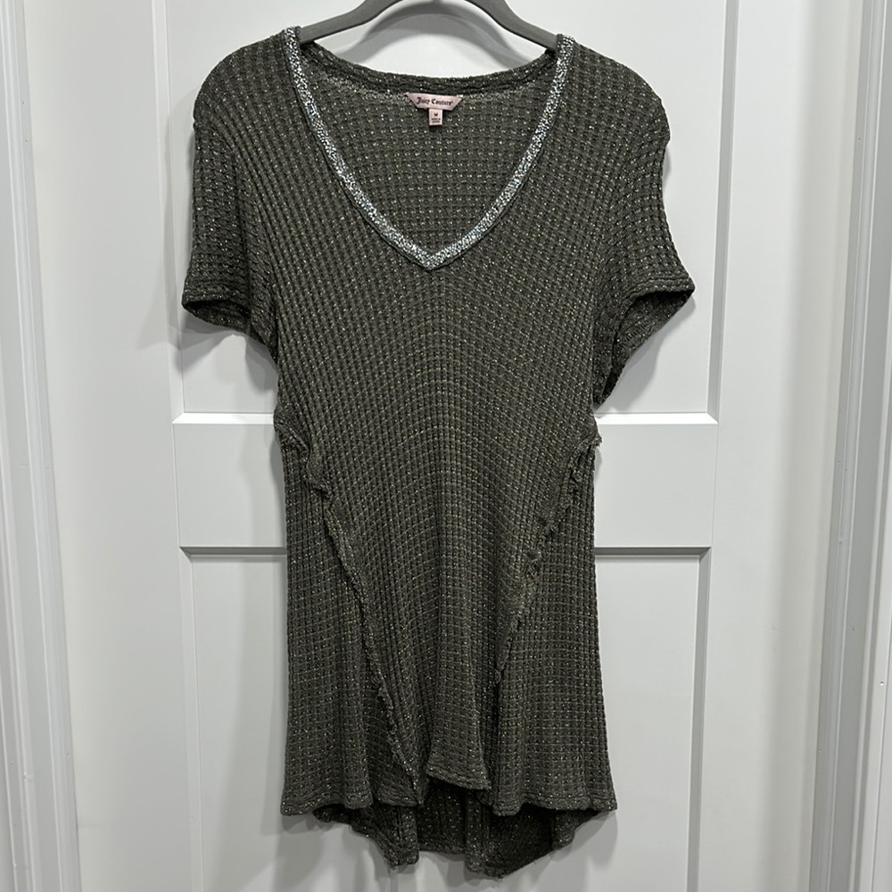 Juicy Couture V-Neck Knit Top - Size Medium
